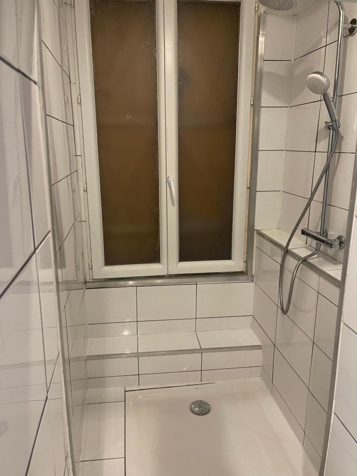 Studio Entierement Equipe A 10 Min De La Defense Suresnes Kültér fotó